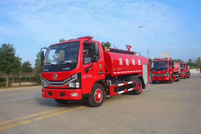 小型两厢车前座改床车_东风小型消防车_东风起亚小型suv汽车报价图