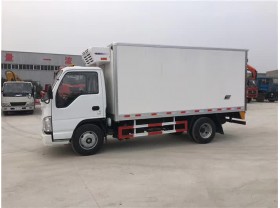 五十铃单排4米冷藏车