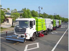 东风天锦路面高压清洗车